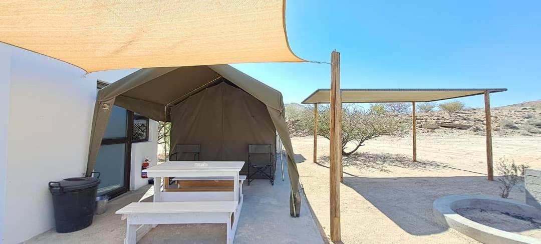 Achab Self Catering Tent Usakos Zewnętrze zdjęcie