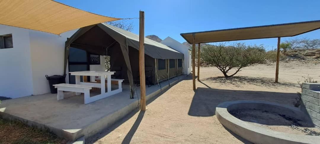Achab Self Catering Tent Usakos Zewnętrze zdjęcie